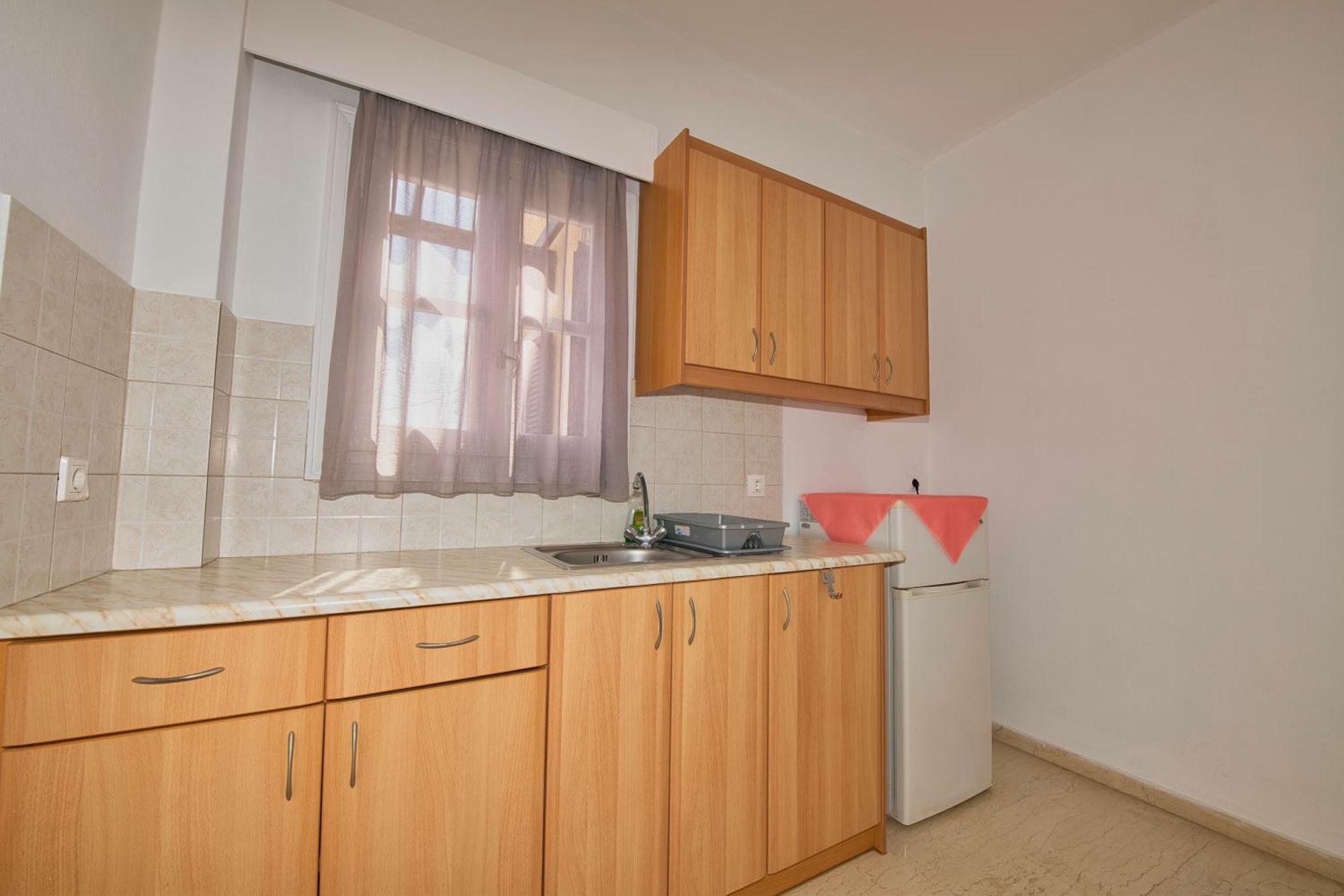 Ira Apartments Kamári Exteriér fotografie