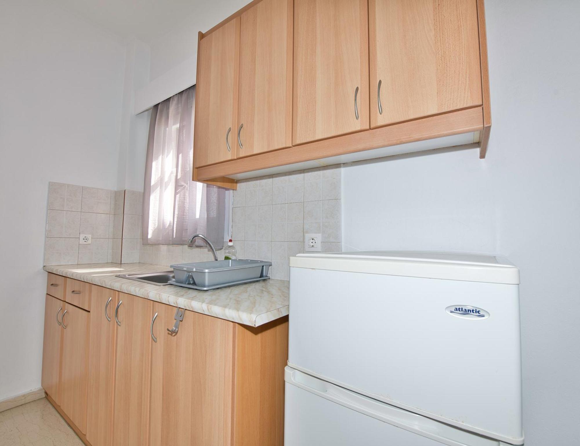 Ira Apartments Kamári Exteriér fotografie